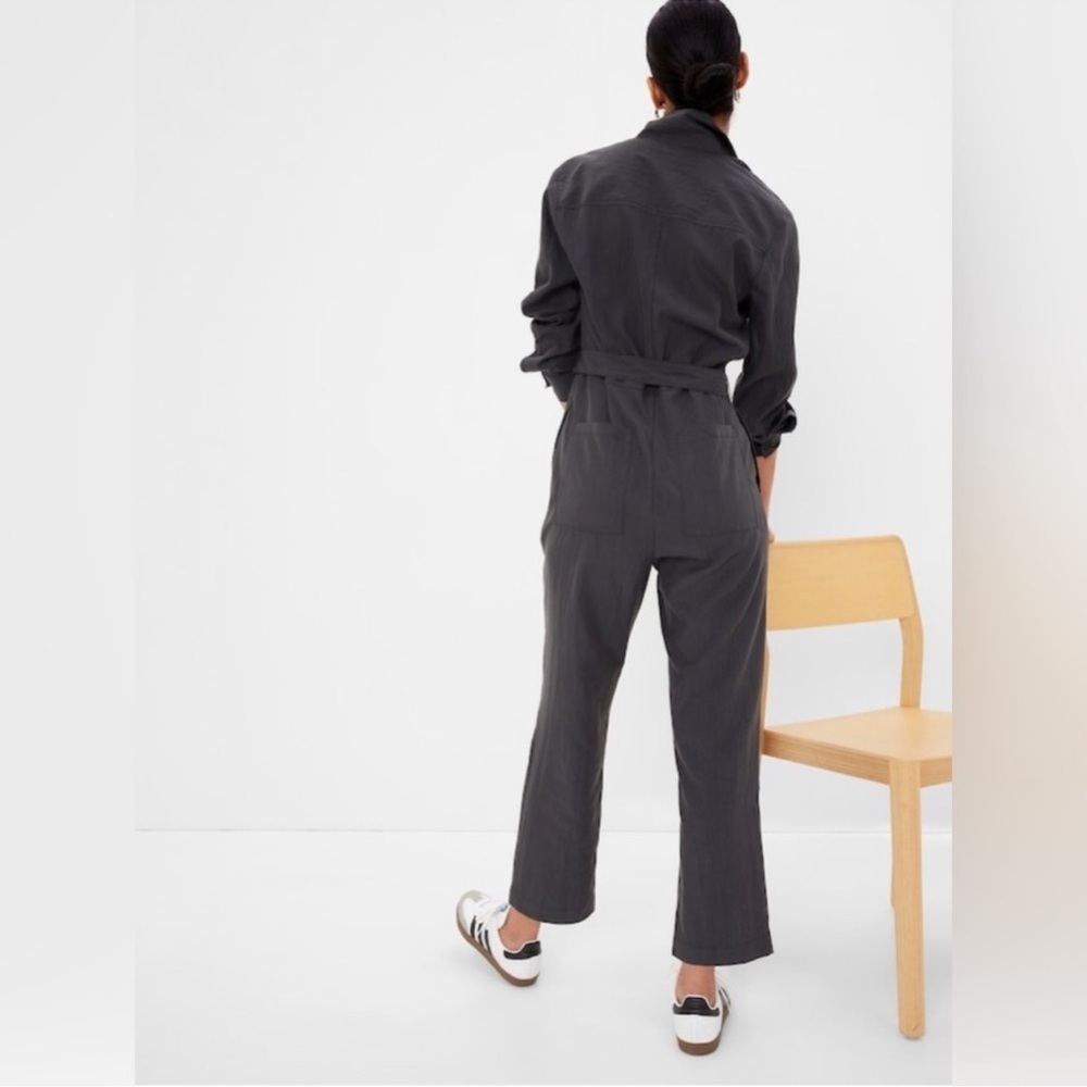 GAP Moonless Night TENCEL™ Lyocell Jumpsuit - Size 8 tall - Picture 4 of 11